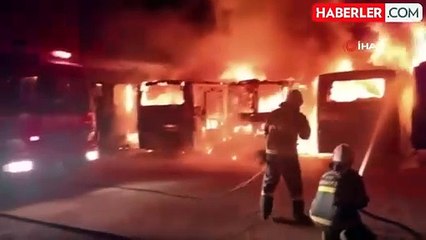 Burdur'da Yangında 5 Halk Otobüsü Yandı