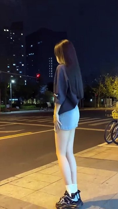 财神不渡怨妇，心宽福自来，都给我支愣起来，祝我们风生水起……