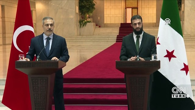 SON DAKİKA HABERİ: Şam'da tarihi görüşme: Bakan Hakan Fidan, HTŞ lideri Şara ile bir araya geldi! Dikkat çeken kravat detayı...