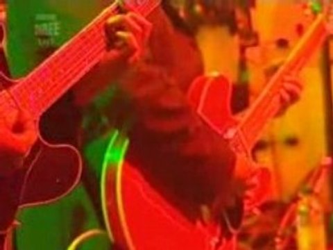 Amy Winehouse - Monkey Man (Live Glastonbury 2007)
