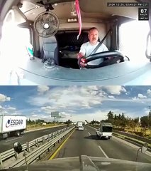 VIDEO: ¡No pudo frenar! Tráiler impactó contra un vehículo familiar y dejó dos fallecidos