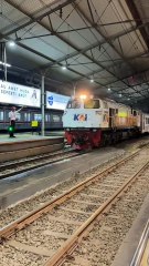 Lihat keberangkatan KAI Kereta Api di stasiun tujuan Bogor to Sukabumi
