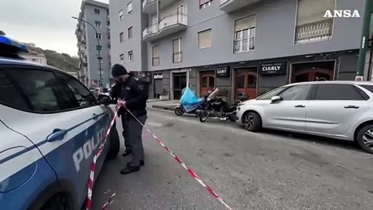 Napoli, agguato a colpi d'arma da fuoco: un 34enne morto e un ferito