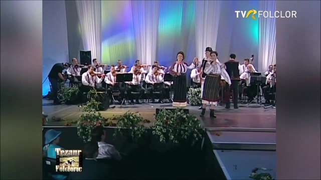 Iustina Irimia - Am un bade ce mi-e drag (Spectacol Tezaur folcloric la Oradea - TVR - 2014)
