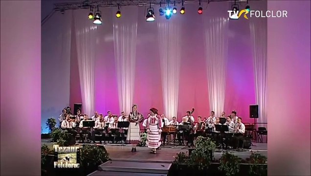 Dana Ionela Jurjut - De-ar veni draguta vara (Spectacol Tezaur folcloric la Oradea - TVR - 2014)