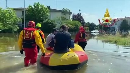 86 anni fa nascevano i Vigili del Fuoco italiani, un video con foto storiche