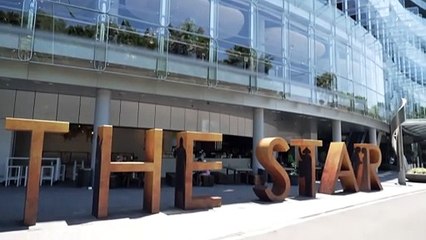 Man on the run after alleged assault of woman at Pyrmont bar