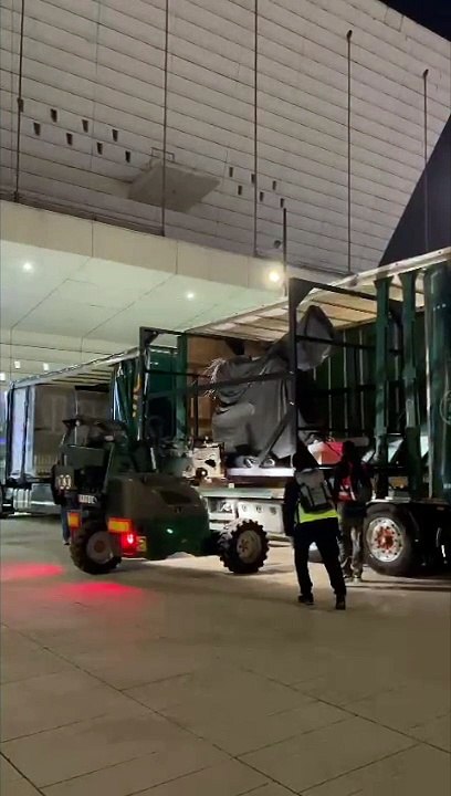 EXCLUSIF. Début de la tournée en France de Zeus, le cheval des Jeux olympiques de Paris