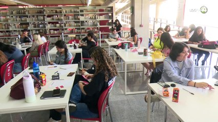 Estudiantes plasman en arte su visión del futuro del feminismo