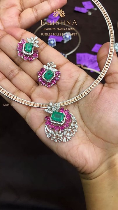 Diamond Kanti Necklace Sets