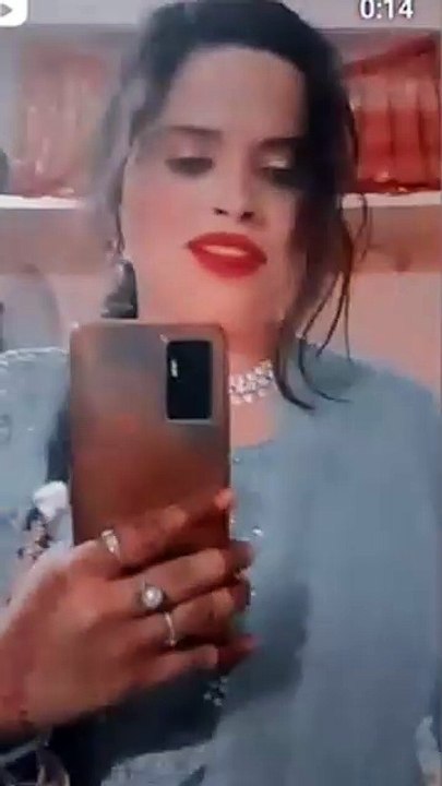 Jindagi Ki Bina pyar koi kaise gujare