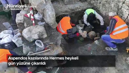 Aspendos kazılarında Hermes heykeli gün yüzüne çıkarıldı