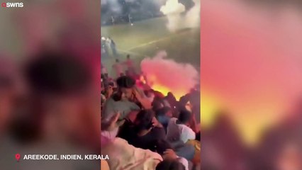 20 Verletzte bei Fußballspiel, nachdem Feuerwerkshow im Chaos endete