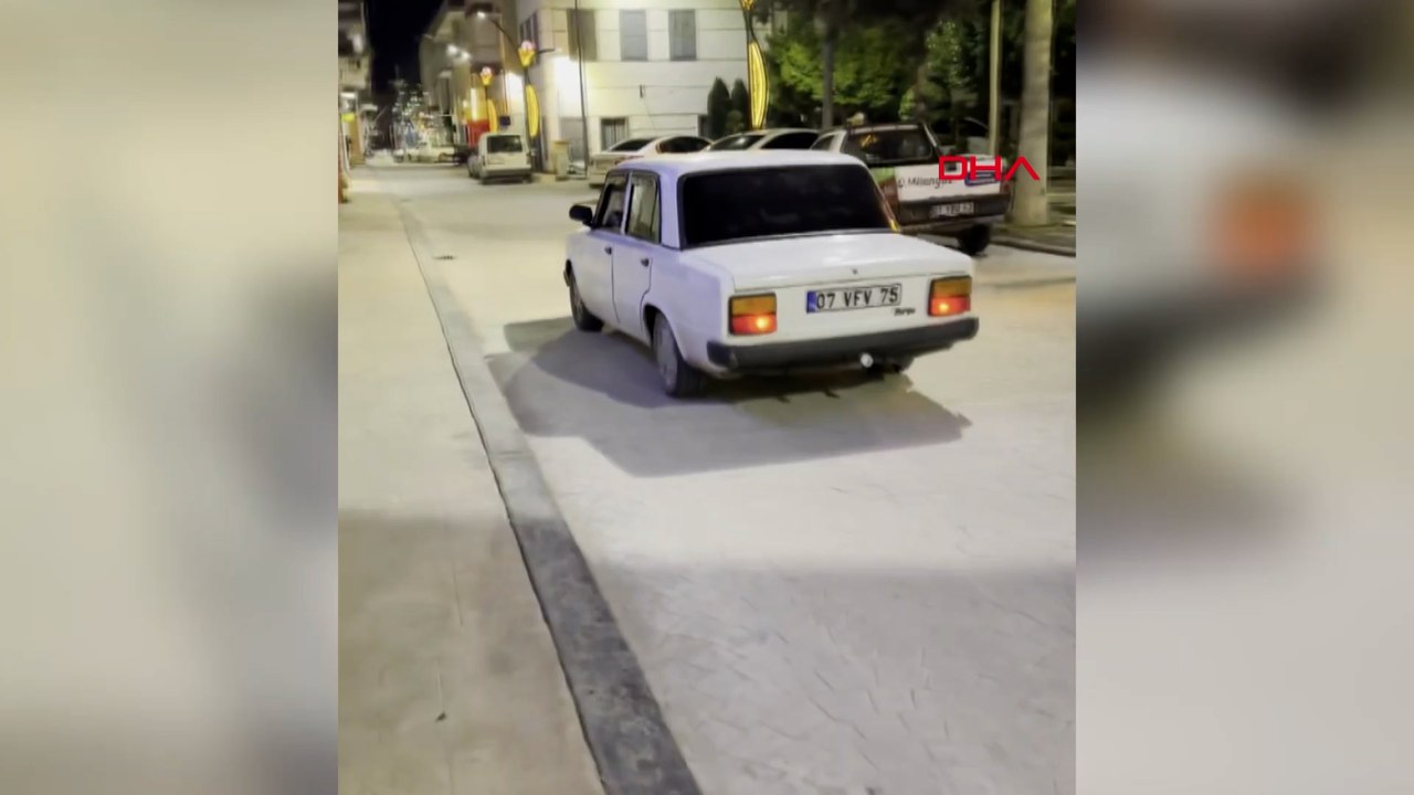 Sahura uyandırmak için aracıyla yüksek sesli müzik açıp dolaştı