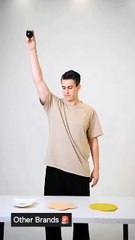 Grebennikov conçoit ses propres genouillères - Volley - Divers