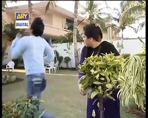 Bulbulay Ep 67 - Gher Main Nayi Maid Ki Entry_ Has Has ke Pait Mai Dard Hojayega(480P)