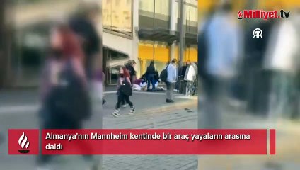 Almanya'da araç yayaların arasına daldı!