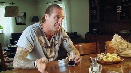 Patrik möter S01E03 (Nicklas Lidström)