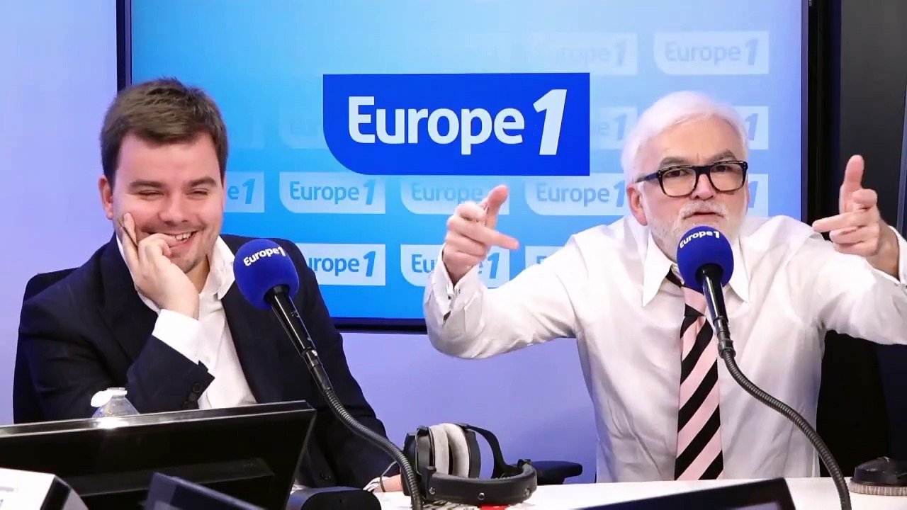 Cyril Hanouna - « Cyril Hanouna est aussi haut dans les sondages, car la classe politique n'a pas réussi sa mission et ne semble pas aimer la France » pense Philippe De Villiers