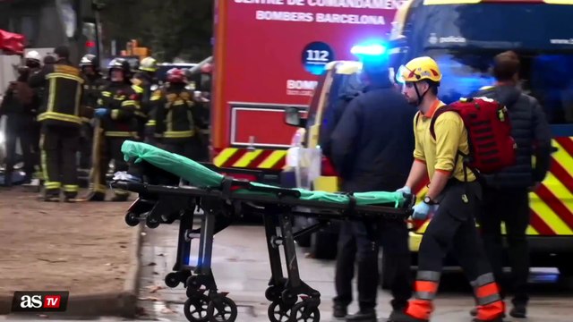 ESTREMECEDORAS IMÁGENES del ACCIDENTE en BARCELONA: ASÍ QUEDARON LOS DOS AUTOBUSES