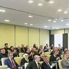 Beyoğlu Belediye Meclisi'nde 'Askerlik' kavgası! AKP'li üyeler oturumu terk etti