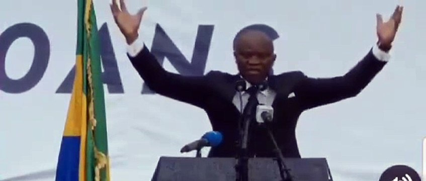 Gabon : le général Brice Clotaire Oligui Nguema annonce sa candidature