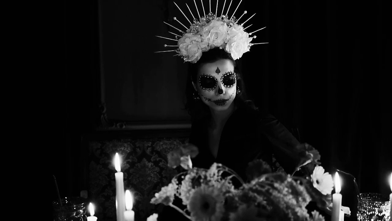 Grave Serenade - Celebrating the Day of Death