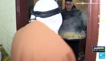 Hamed Al-Zarou, palestino recién liberado por Israel, celebra el Ramadán por primera vez en 24 años