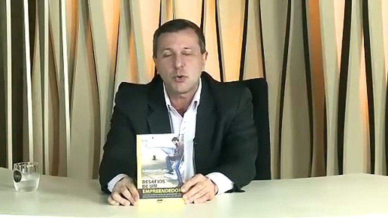 Cláudio Marcellini lançamento livro Desafios de um Empreendedor