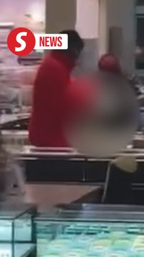 Nilai gold shop heist: two armed robbers strike while accomplice waits in getaway car