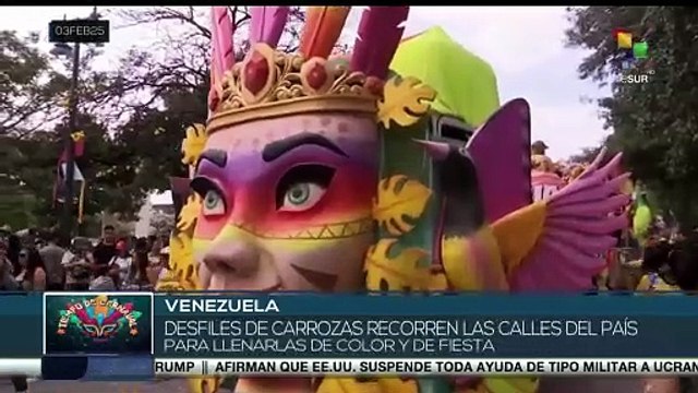 En Venezuela desfiles y carrozas engalanaron las calles durante estos carnavales