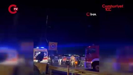 D-100 Karayolu'nda hareketli anlar... Bariyere giren araç alev aldı: 1 ağır yaralı