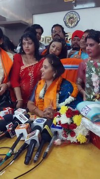 CG News: शंख ध्वनि व श्रीराम के जयकारे के बीच महापौर मीनल ने संभाला पदभार, देखें Video..