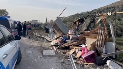 Tırın sebze tezgahına çarptığı kazada 1 kişi öldü, 1 kişi yaralandı