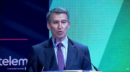 Feijóo dice que la delegación de las competencias de inmigración a Cataluña compromete la seguridad nacional.