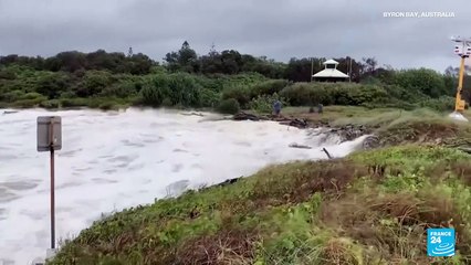 Australia se prepara para impacto de ciclón tropical Alfred