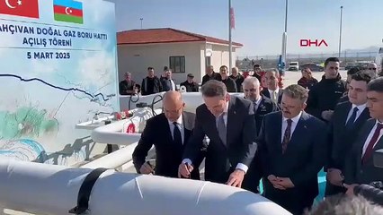 500 bin kişinin ihtiyacını karşılayacak doğalgaz boru hattı açıldı