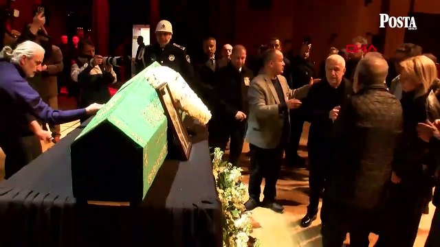 Edip Akbayram’a veda! Hayatını kaybeden usta sanatçı son yolculuğuna uğurlanıyor