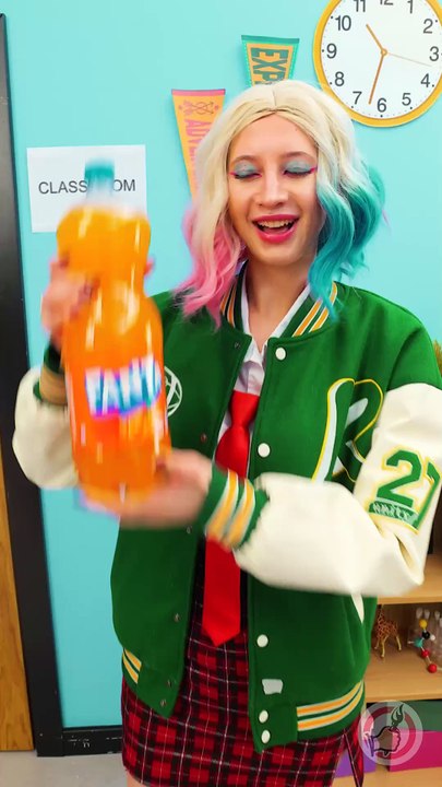 Fanta-stick Stealing of Cake 🍰 🟡