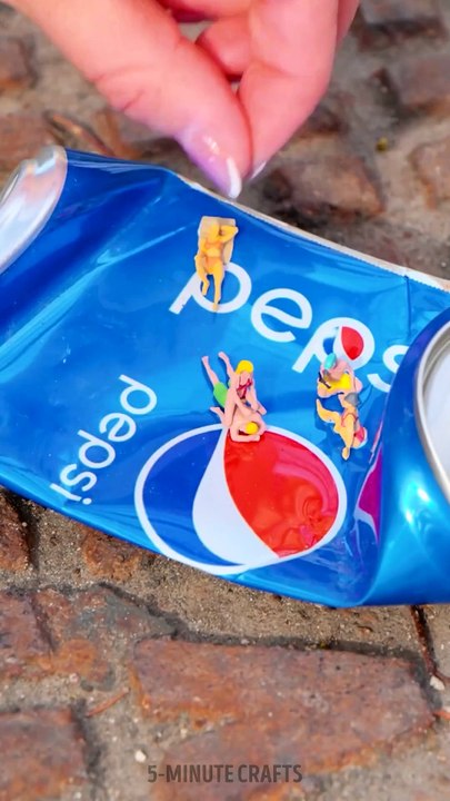 Miniature street art that you can imagine 🎨