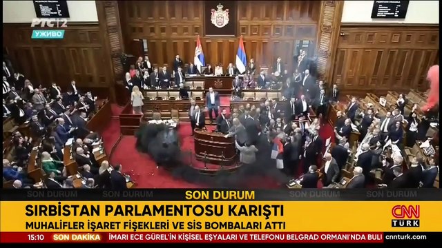 Dünya bu görüntüleri konuşuyor: Meclis savaş alanına döndü!