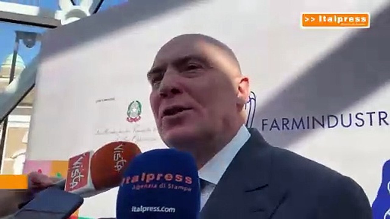 Farmaci, Cattani "L'innovazione sulla ricerca si sposi con i diritti"