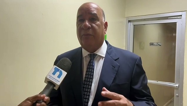 Ex ministro de salud llama al gobierno a retomar programa de vacunación ante brote de sarampión en EEUU