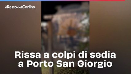 Rissa a colpi di sedia a Porto San Giorgio: il video