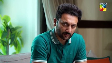 Adhi Bewafayi - Episode 32 - 3rd March 25 [ Alishba Khan_ Ahmed Taha Ghani _ Shahbaz Shigri ] HUM TV(360P)