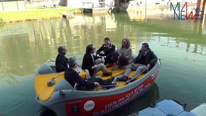 Pellicano urbano, inaugurata l'imbarcazione elettrica per la pulizia di Naviglio e Darsena