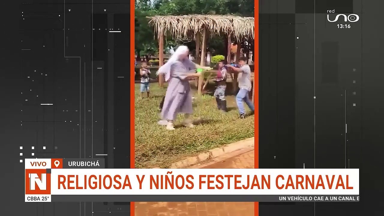 RELIGIOSA Y NIÑOS FESTEJAN CARNAVAL