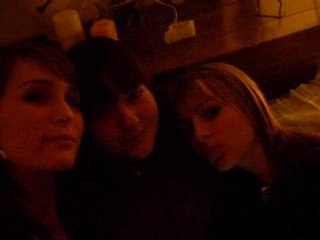 photos ?? euh NON je croi pas non mdrr