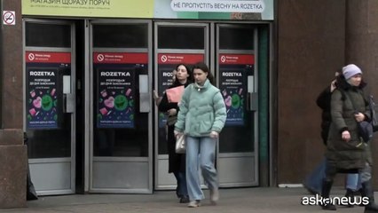 Stop agli aiuti Usa, gli ucraini: "Una pugnalata alla schiena"