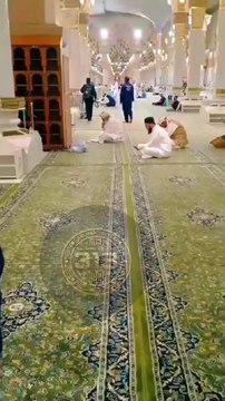 Maulana Fazlur Rehman’s Spiritual Visit to Masjid Al-Nabawi in Madinah | A Moment of Reflection at the Prophet’s Mosque | Islamic Heritage & Religious Journey